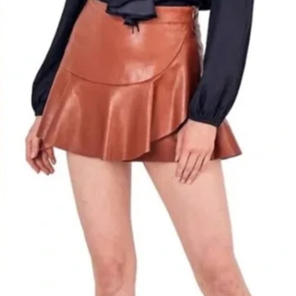 DO+BE Pants - DO+BE NWT Brown Faux Leather Skirt/Skort with Ruffle Hem size medium